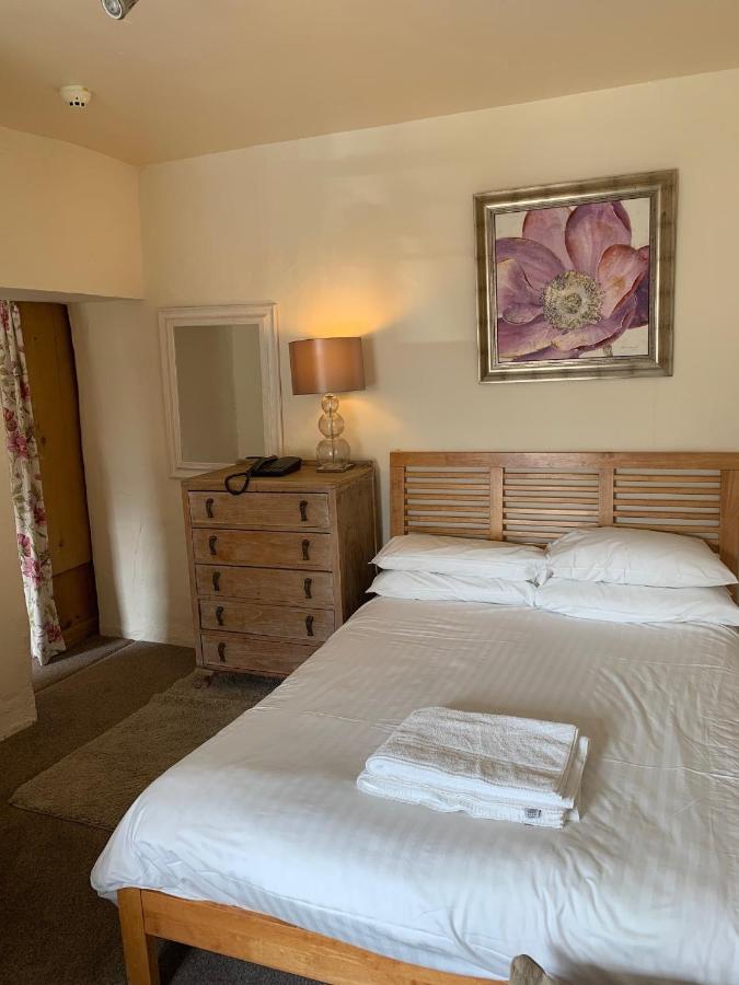 ホテル Harrisons Hall Bed & Breakfast モールド エクステリア 写真