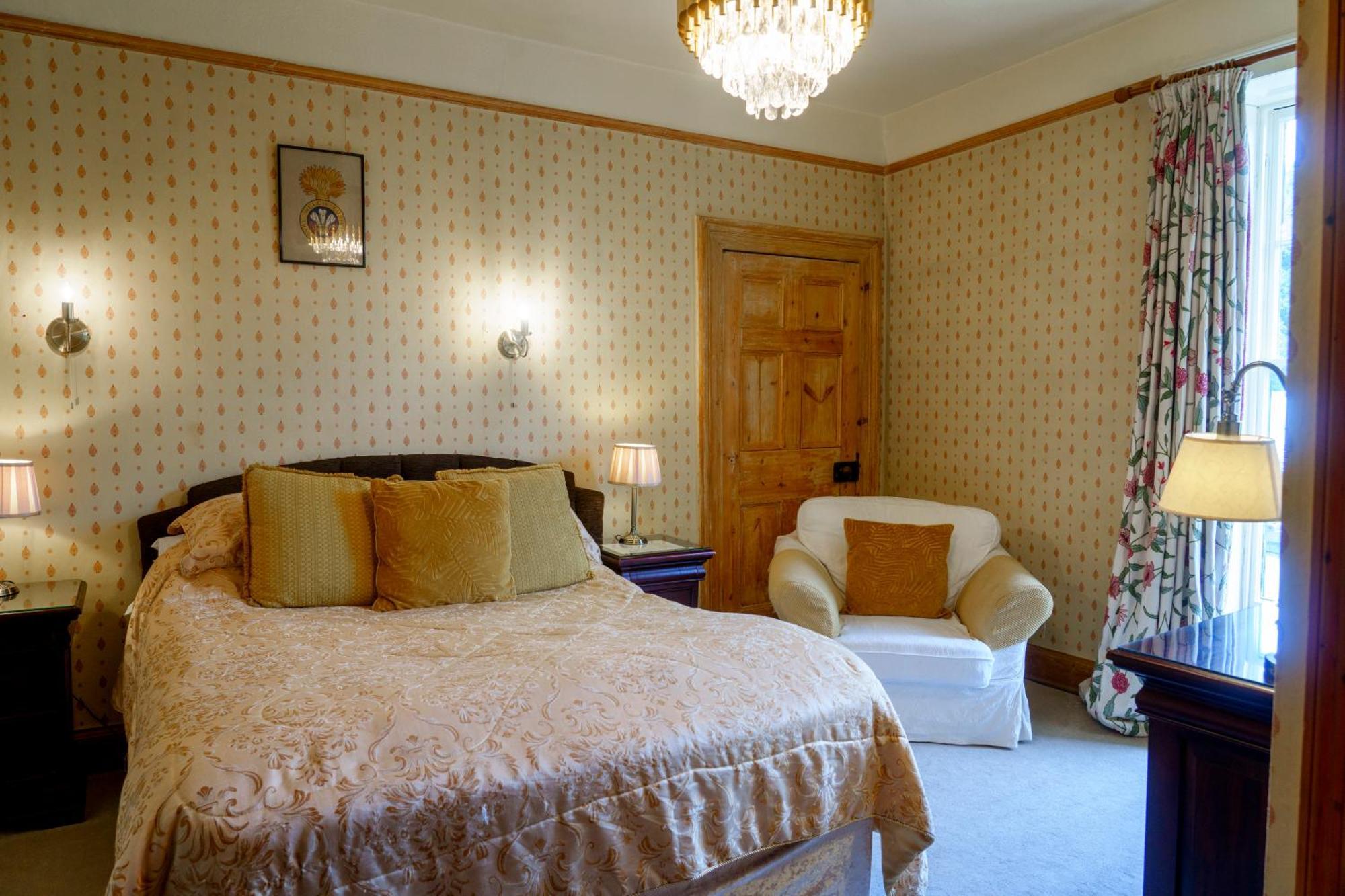 ホテル Harrisons Hall Bed & Breakfast モールド エクステリア 写真