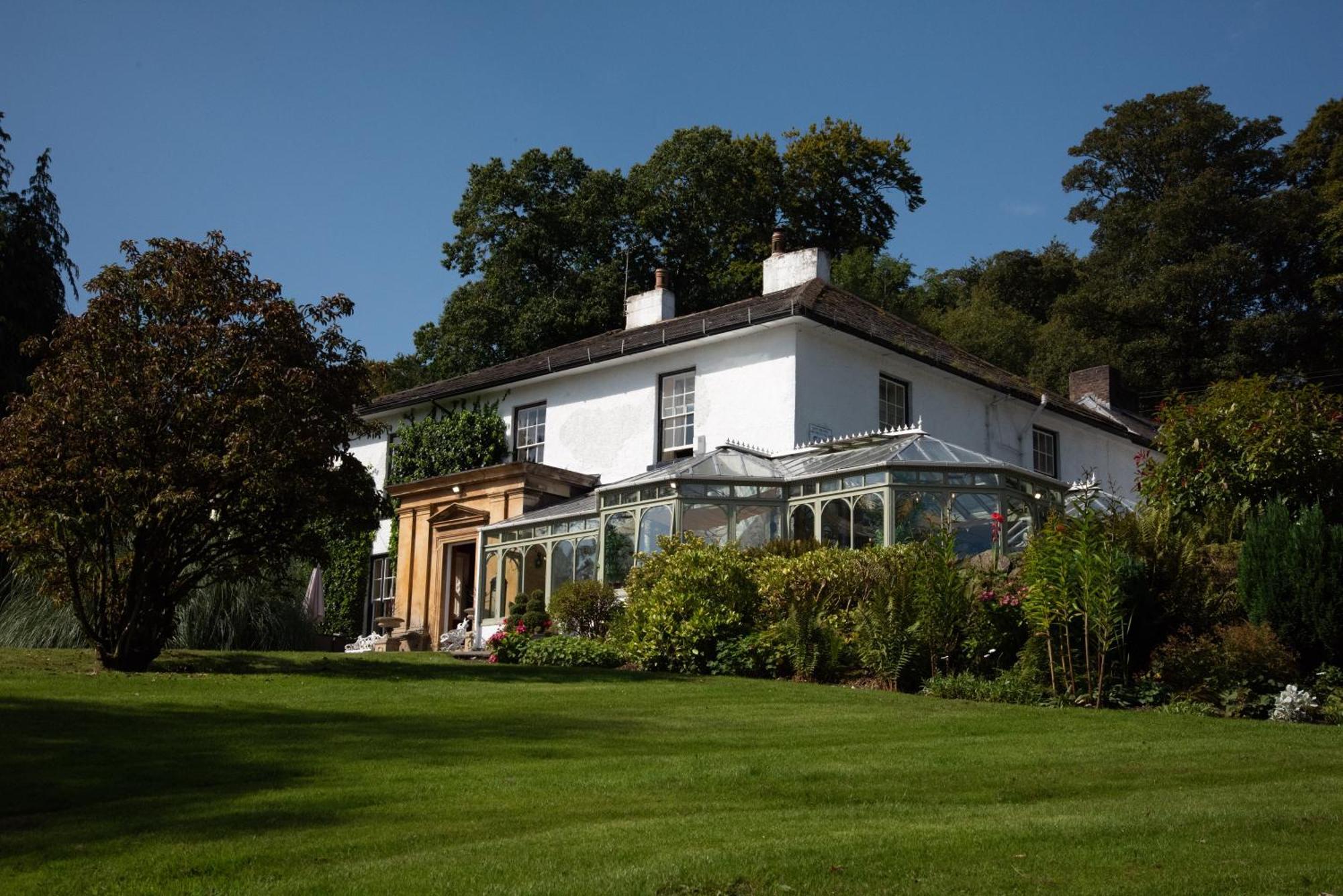 ホテル Harrisons Hall Bed & Breakfast モールド エクステリア 写真